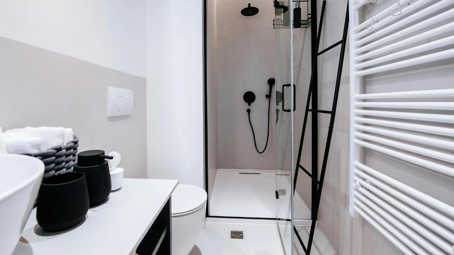 別荘 Cozy Home In Biograd Na Moru With Sauna